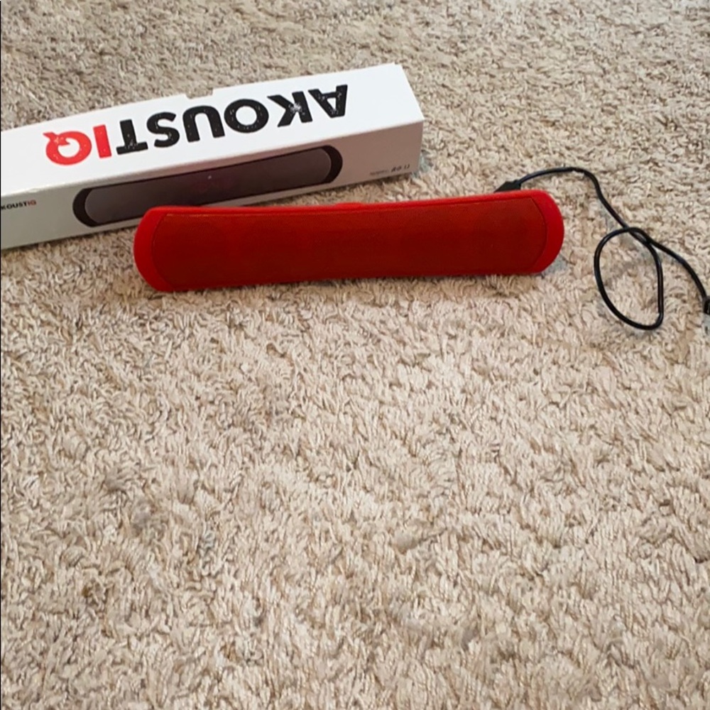 AkoustIQ red portable speaker